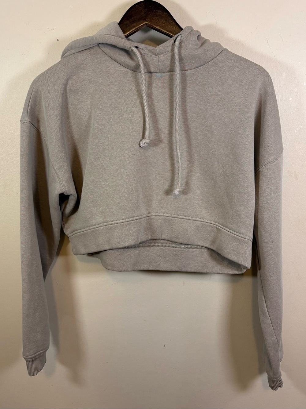 Zara Cropped Hoodie Size Small Beige Tan Pullover Athleisure Comfy
